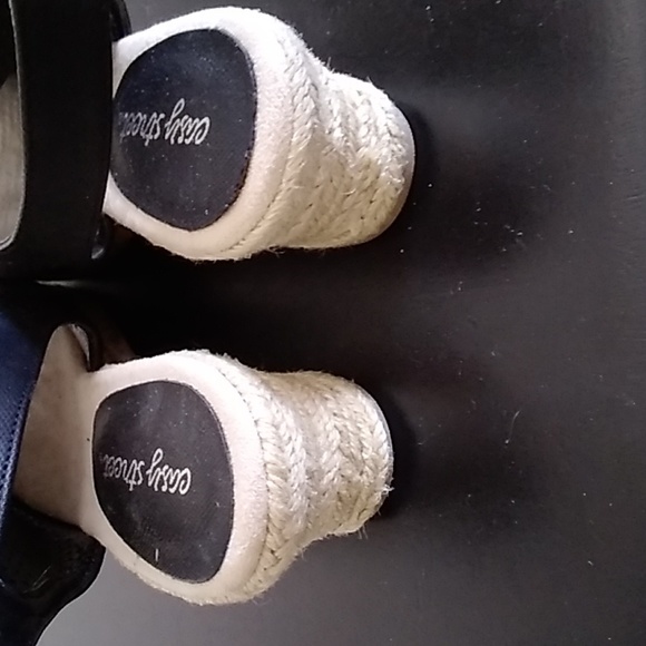 Open Toe Wedges - Picture 5 of 5